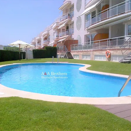A&a Brothers Boutique -marina Port D'aro- Apartment S'Agaro