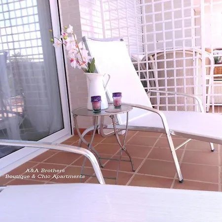 A&a Brothers -boutique Apartments- * ساغارو